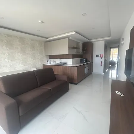 Gorgeous 1-br Seaview *
