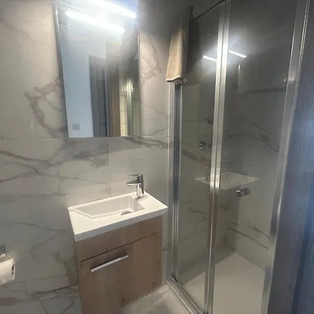 Gorgeous 1-br Seaview خليج سانت بول